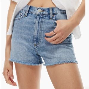 Aritzia Denim Forum The ‘50s ARLO short size 25 NWOT